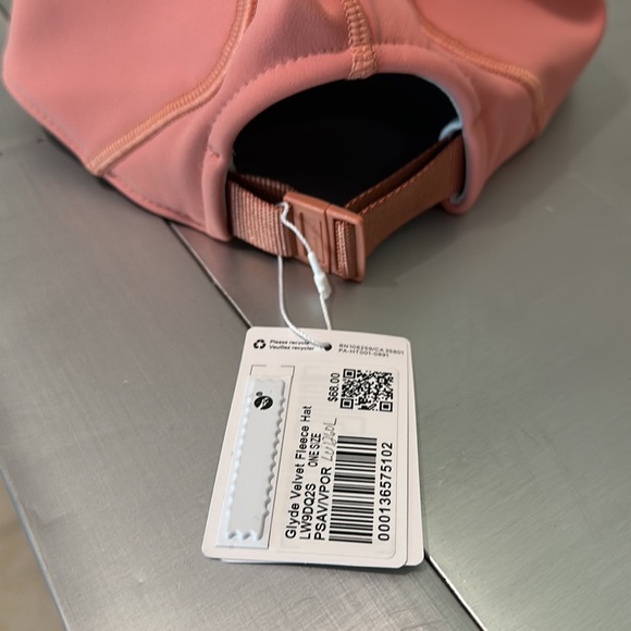 Lululemon Glyde Velvet Fleece Hat One Size NWT PINK SAVANNAH - Picture 4 of 7